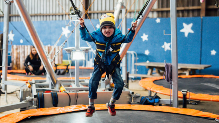 KAG   Bungee Trampoline minion