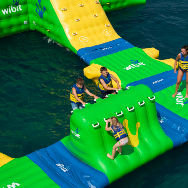 Aquapark   Cliff